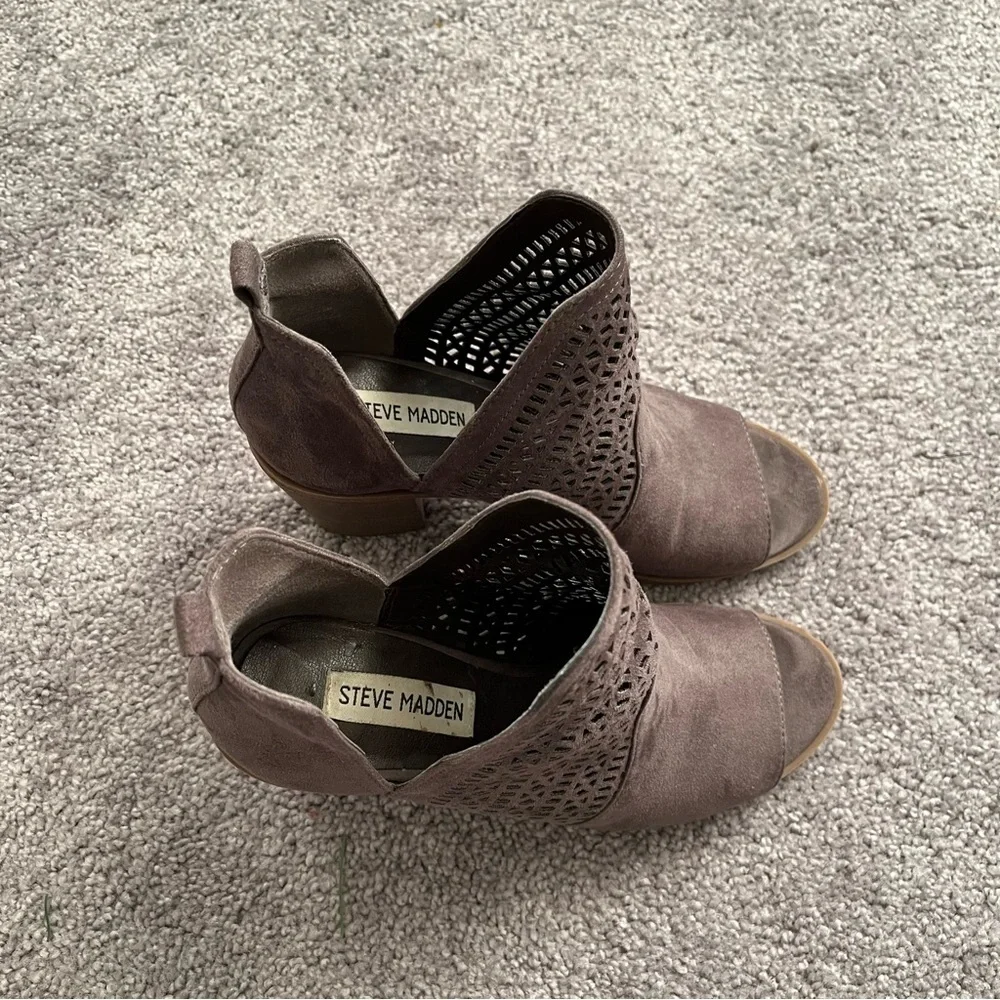 Suede Booties Steve Madden - Picture 7 of 7